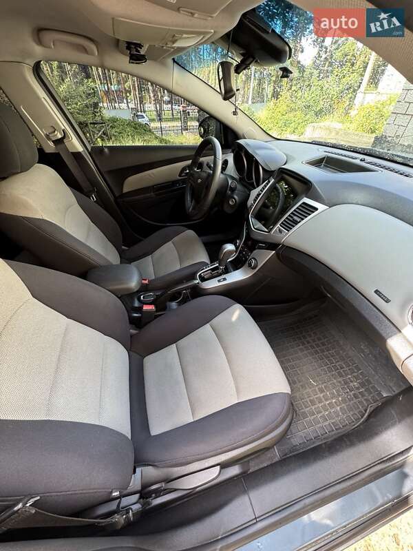 Chevrolet Cruze 2012