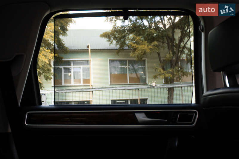 Volkswagen Touareg 2012