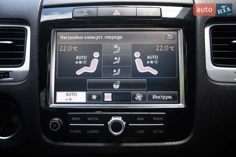 Volkswagen Touareg 2012