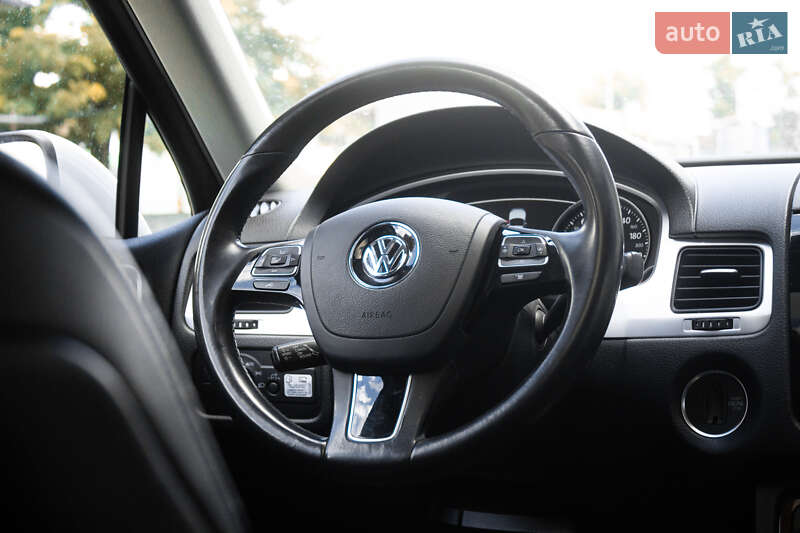 Volkswagen Touareg 2012