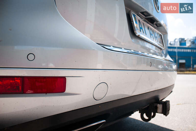 Volkswagen Touareg 2012