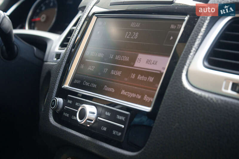 Volkswagen Touareg 2012