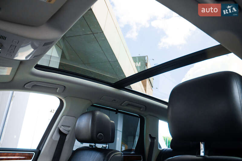 Volkswagen Touareg 2012