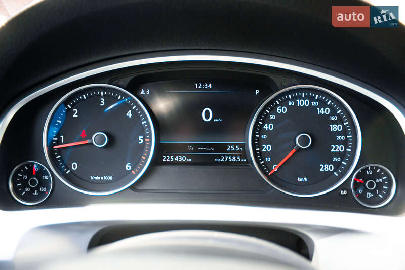 Volkswagen Touareg 2012