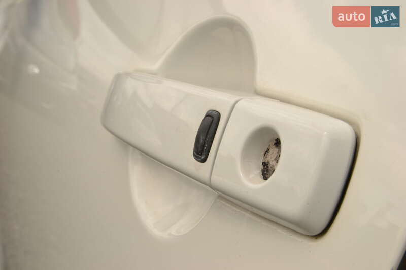 Nissan Qashqai+2 2012