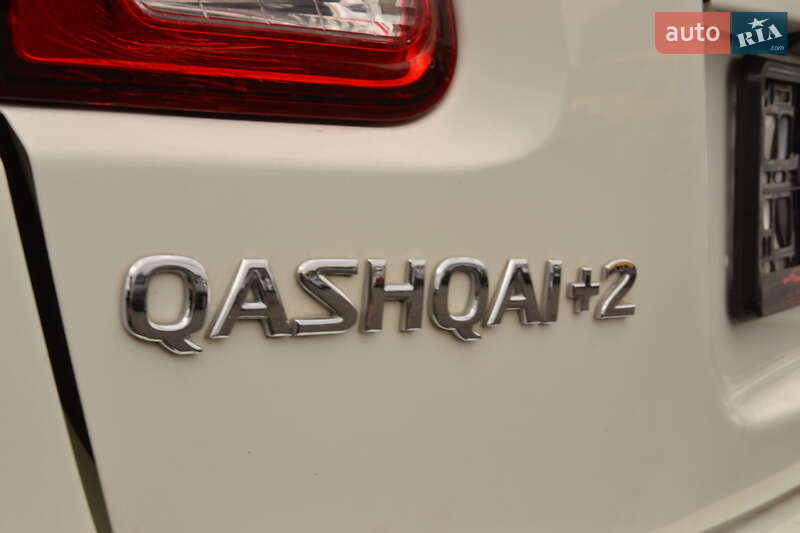 Nissan Qashqai+2 2012