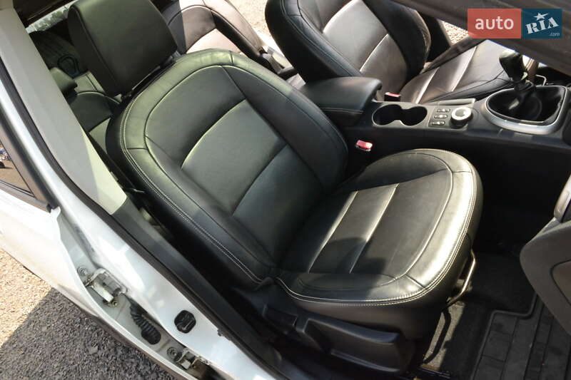 Nissan Qashqai+2 2012