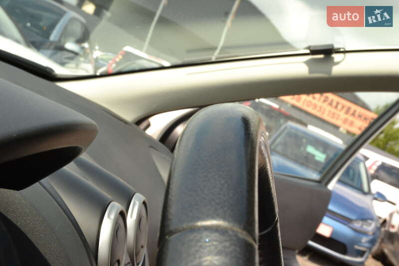 Nissan Qashqai+2 2012