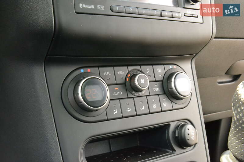 Nissan Qashqai+2 2012