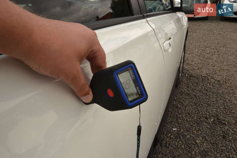 Nissan Qashqai+2 2012