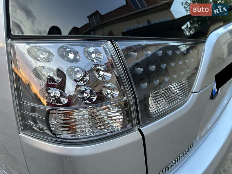 Mitsubishi Outlander 2008