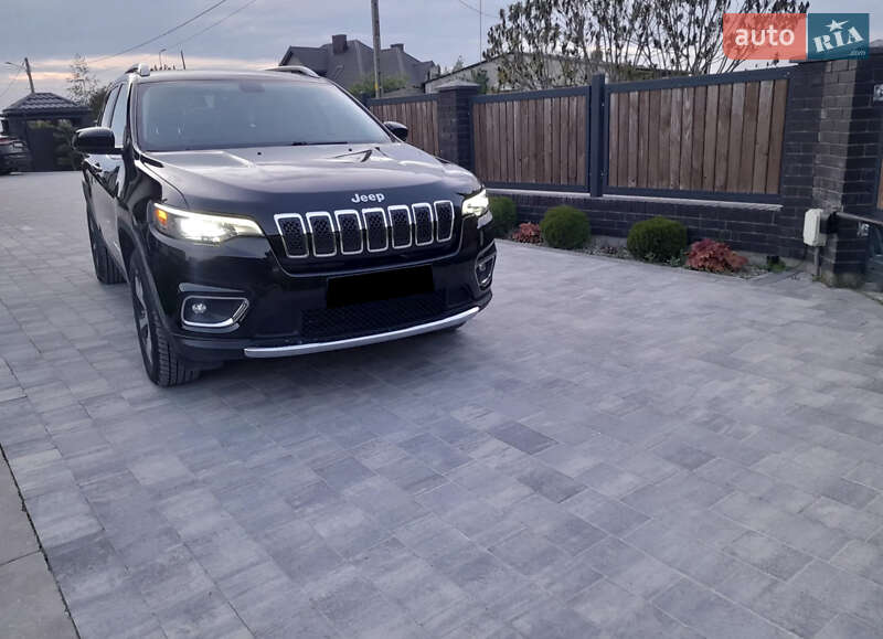 Jeep Cherokee 2019