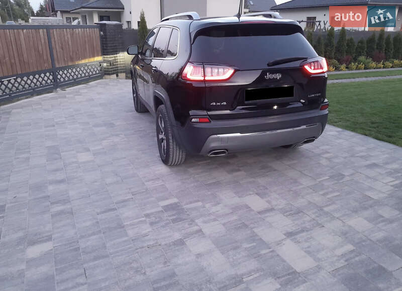 Jeep Cherokee 2019