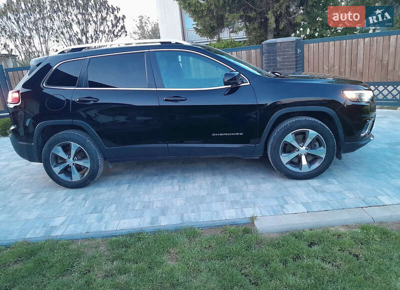 Jeep Cherokee 2019