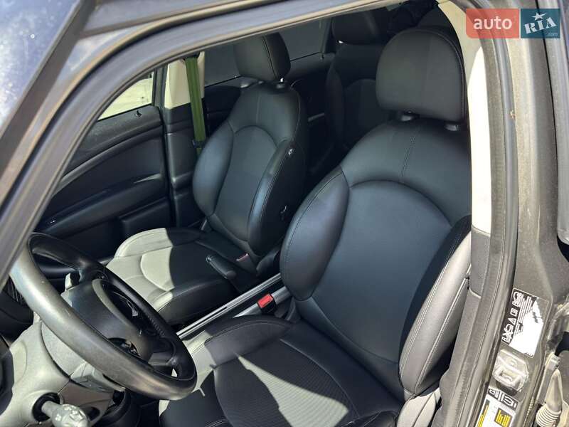 MINI Countryman 2013