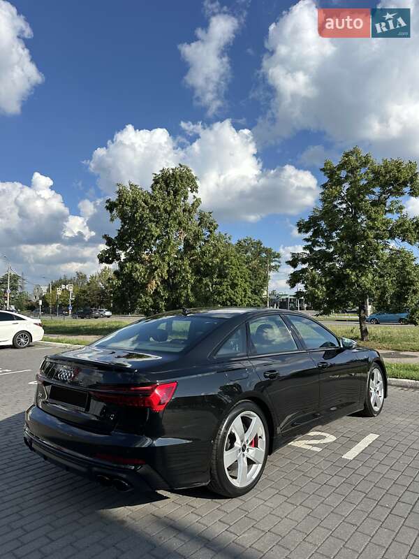 Audi S6 2021