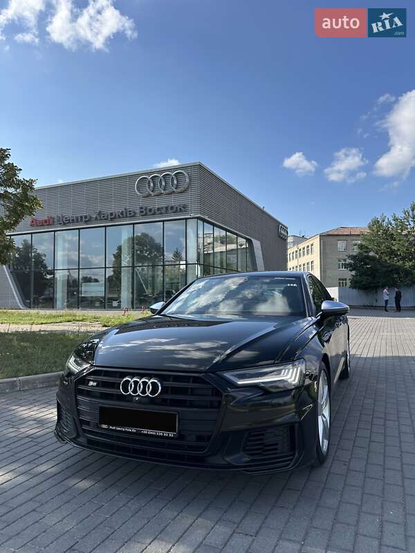Audi S6 2021