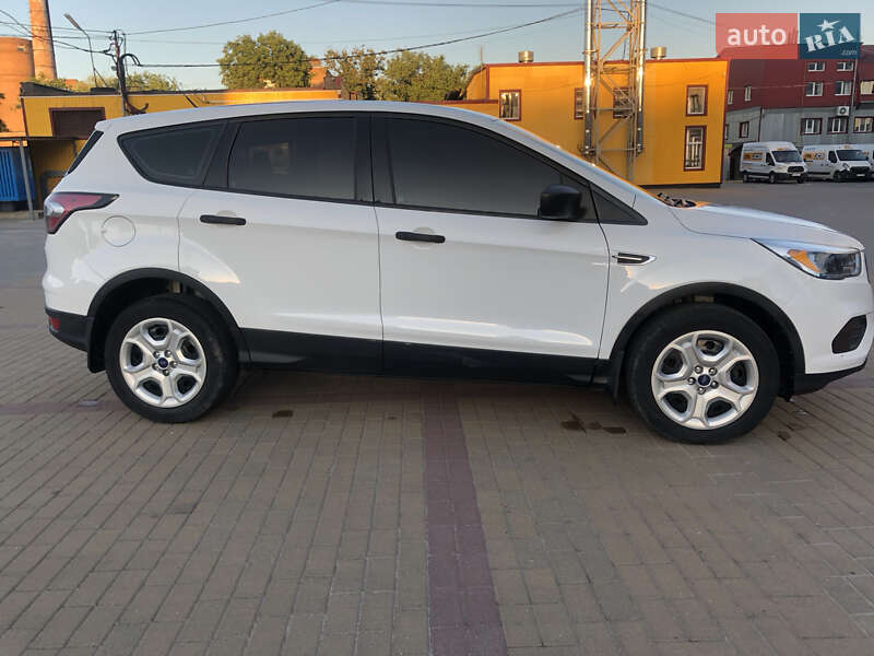 Ford Escape 2016