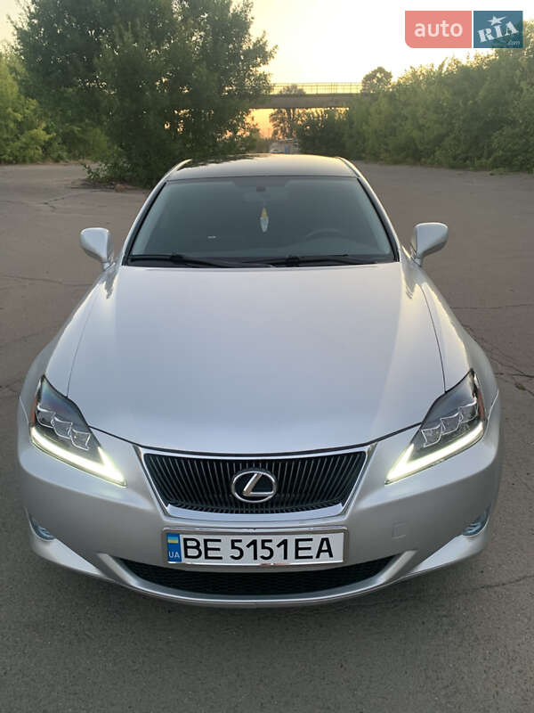 Lexus IS 2007