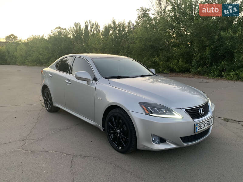 Lexus IS 2007