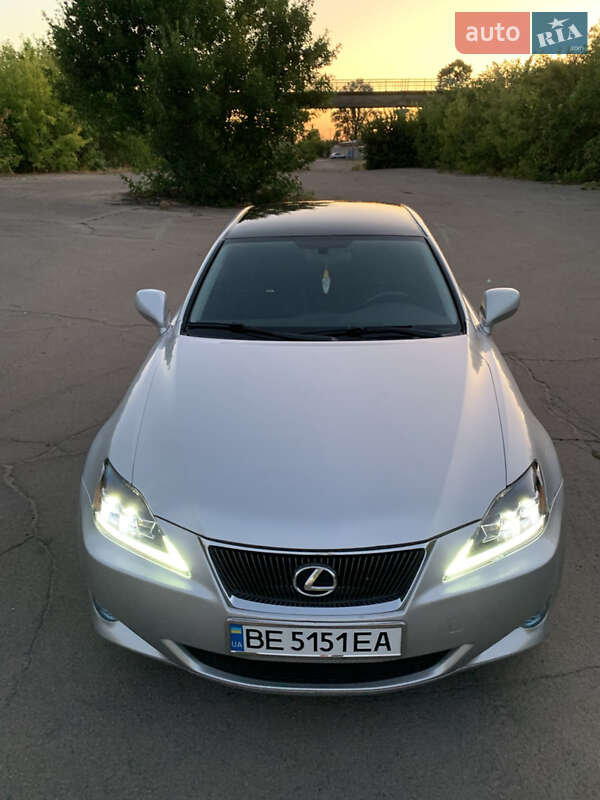Lexus IS 2007