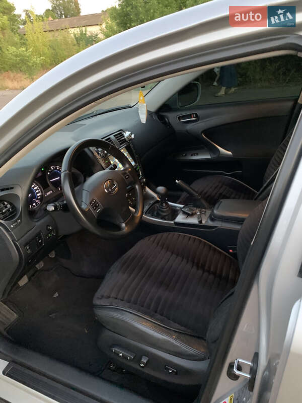 Lexus IS 2007