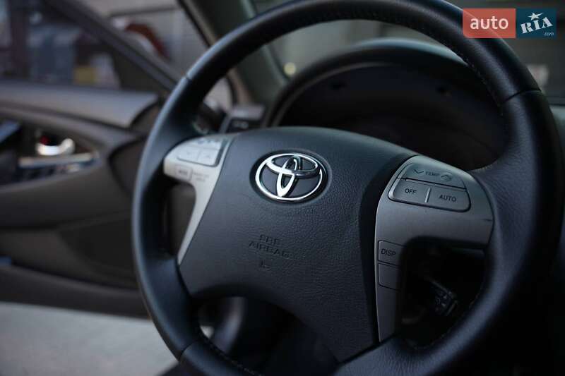 Toyota Camry 2007