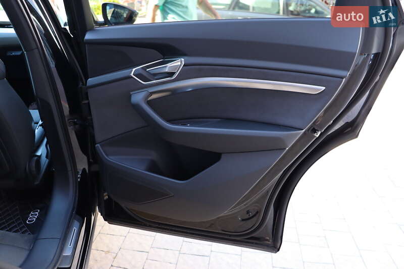 Audi e-tron Sportback 2022