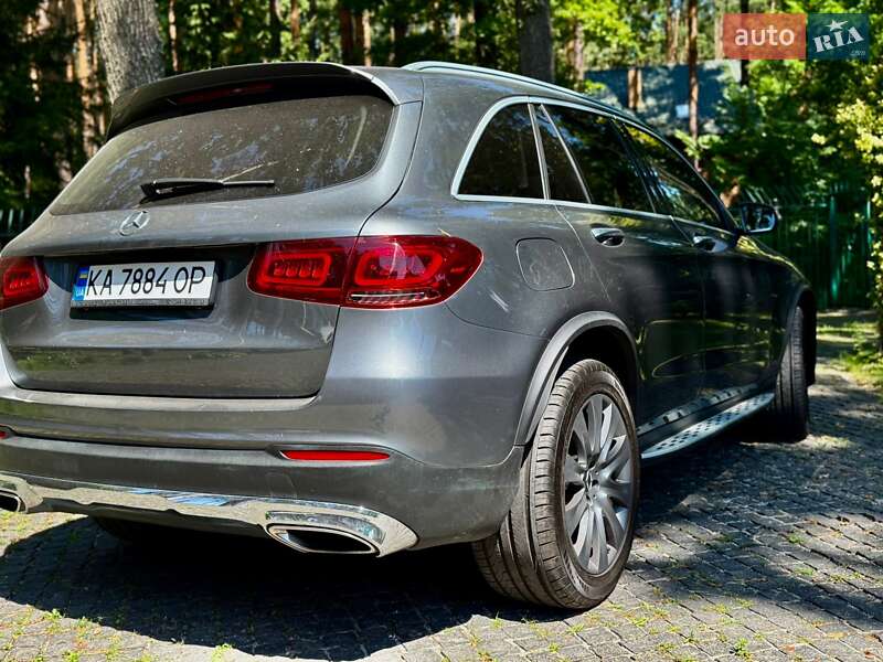 Mercedes-Benz GLC-Class 2016