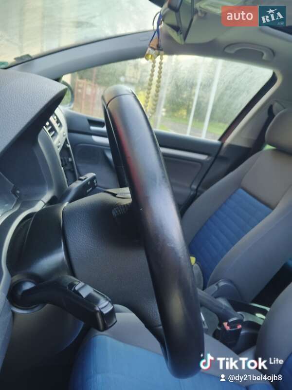 Volkswagen Golf 2007