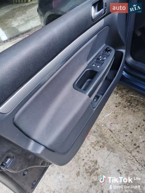 Volkswagen Golf 2007