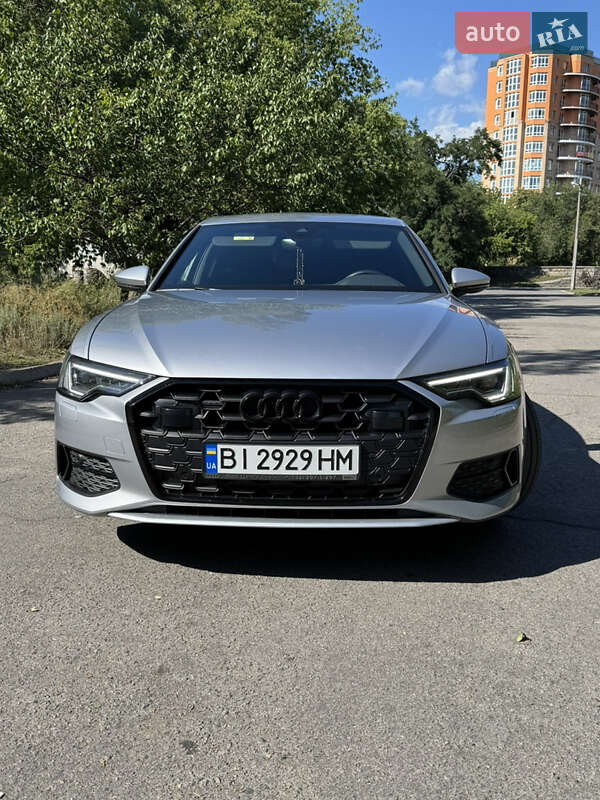 Audi-4