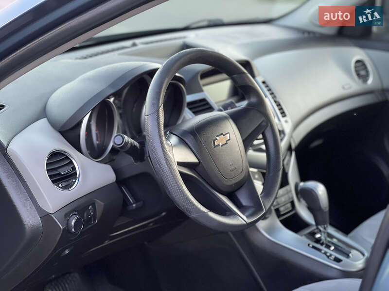 Chevrolet Cruze 2012