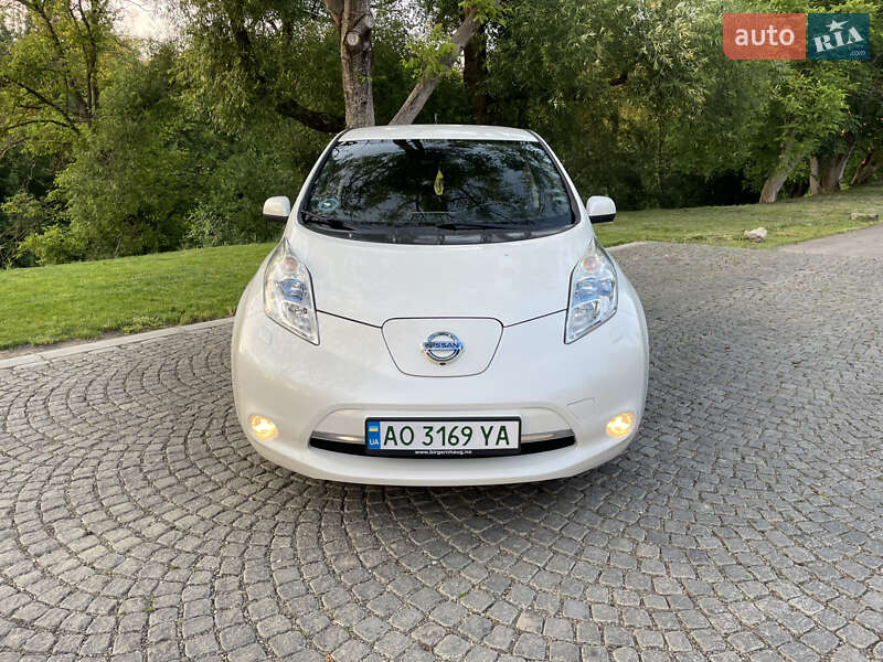 Nissan Leaf 2014