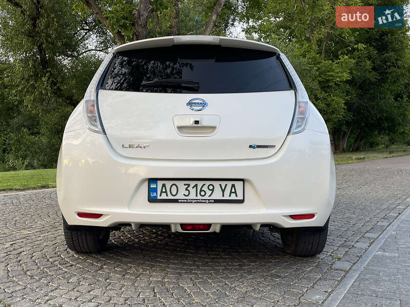 Nissan Leaf 2014