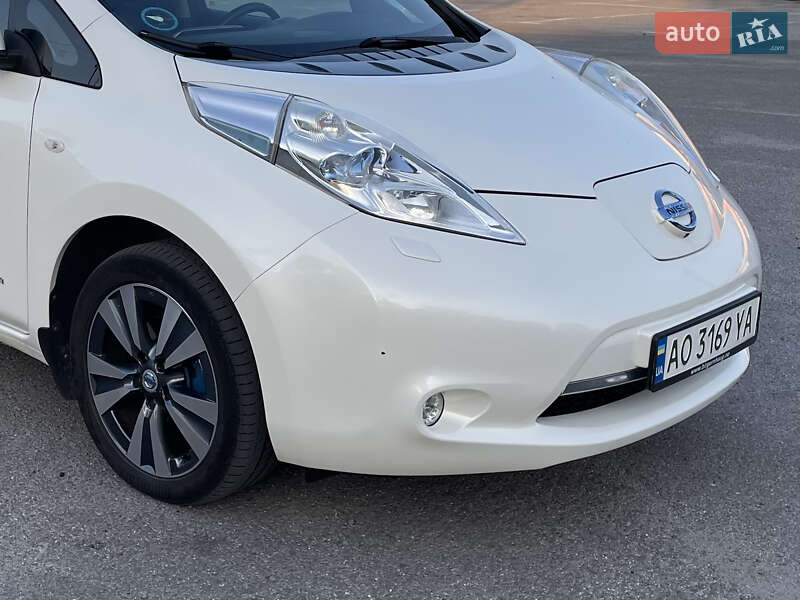 Nissan Leaf 2014