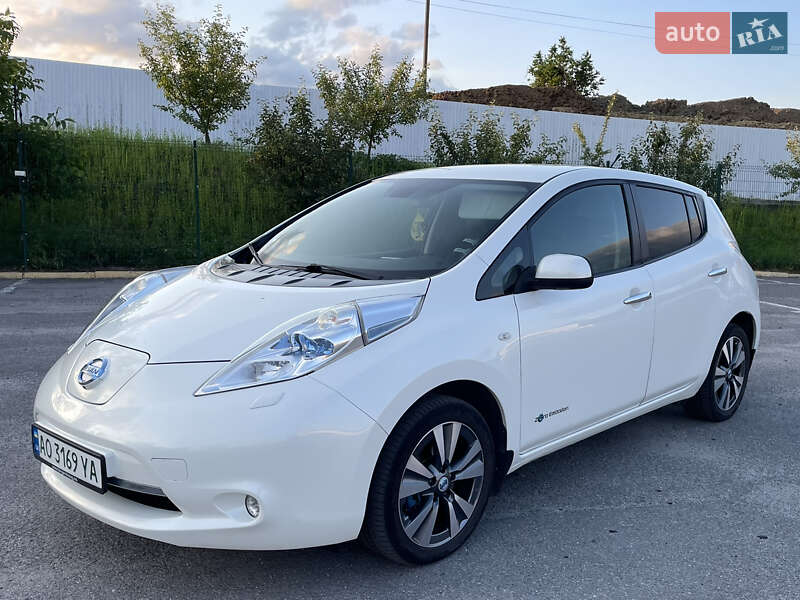 Nissan Leaf 2014