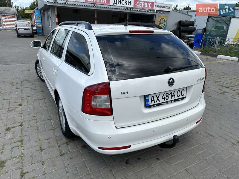 Skoda Octavia 2011