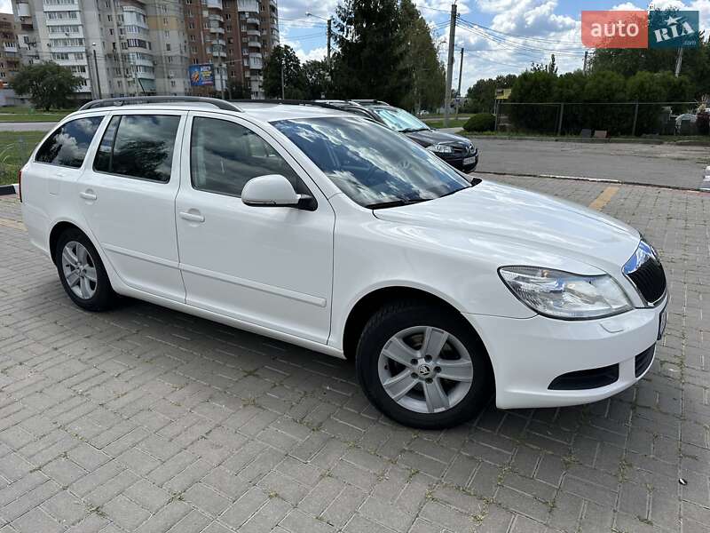 Skoda Octavia 2011