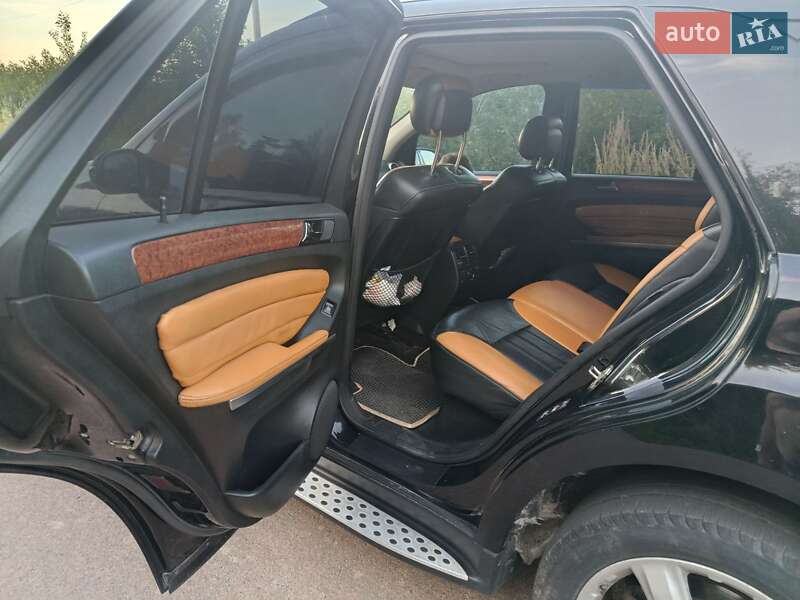 Mercedes-Benz M-Class 2007