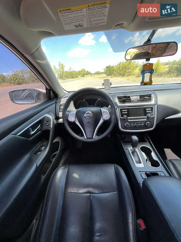 Nissan Altima 2016