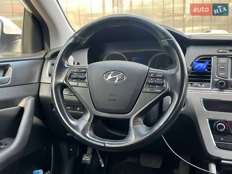 Hyundai Sonata 2015
