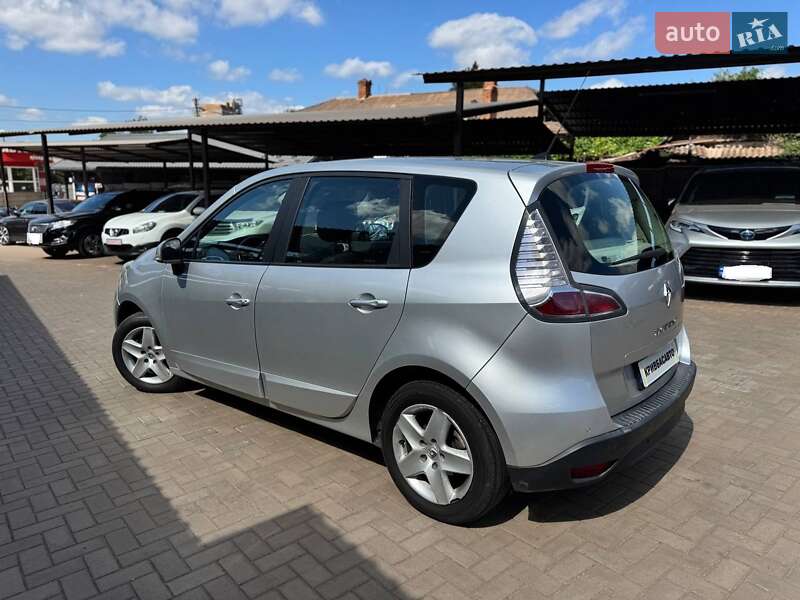 Renault Scenic 2014