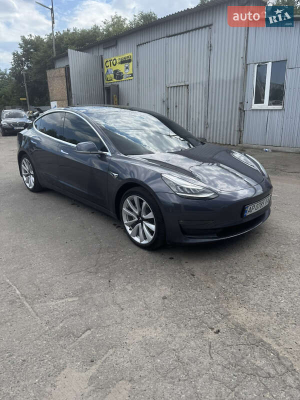 Tesla-6