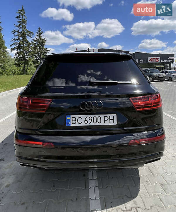 Audi Q7 2018