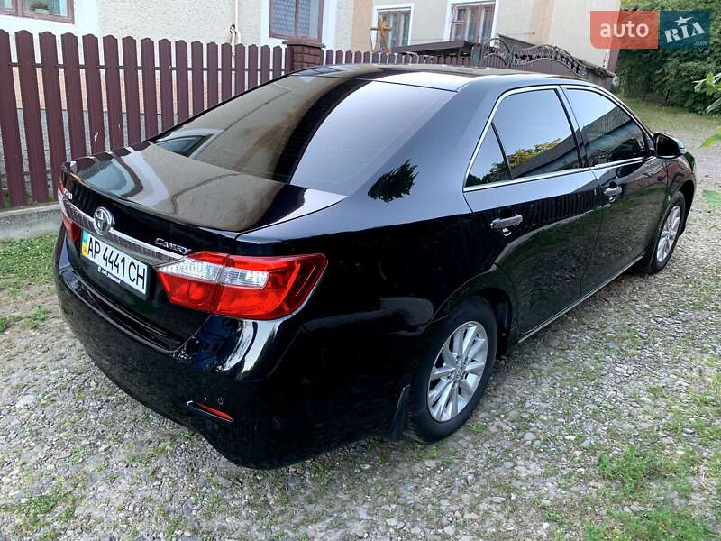 Toyota Camry 2012