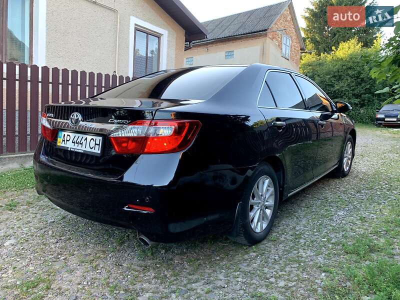 Toyota Camry 2012