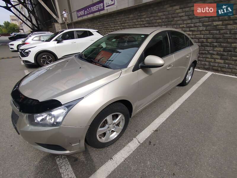Chevrolet Cruze 2013
