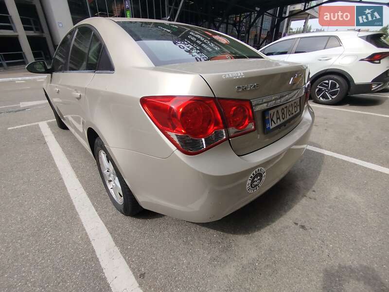 Chevrolet Cruze 2013