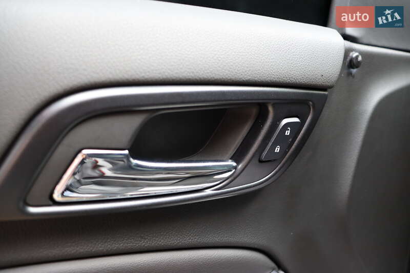 Chevrolet Tahoe 2018